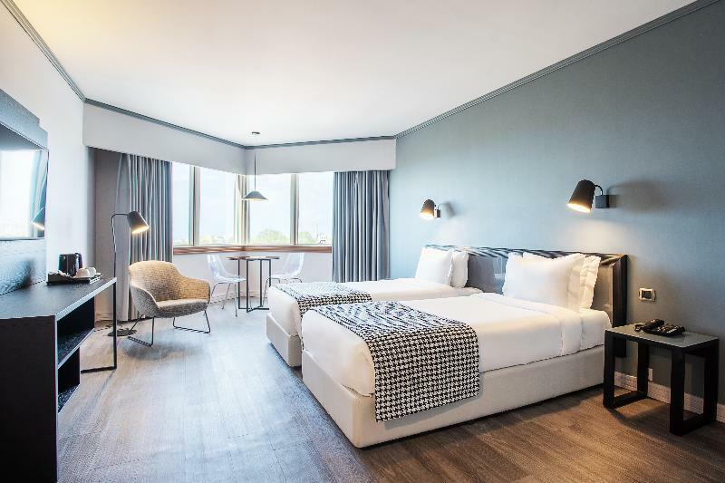 Hf Fenix Hotel